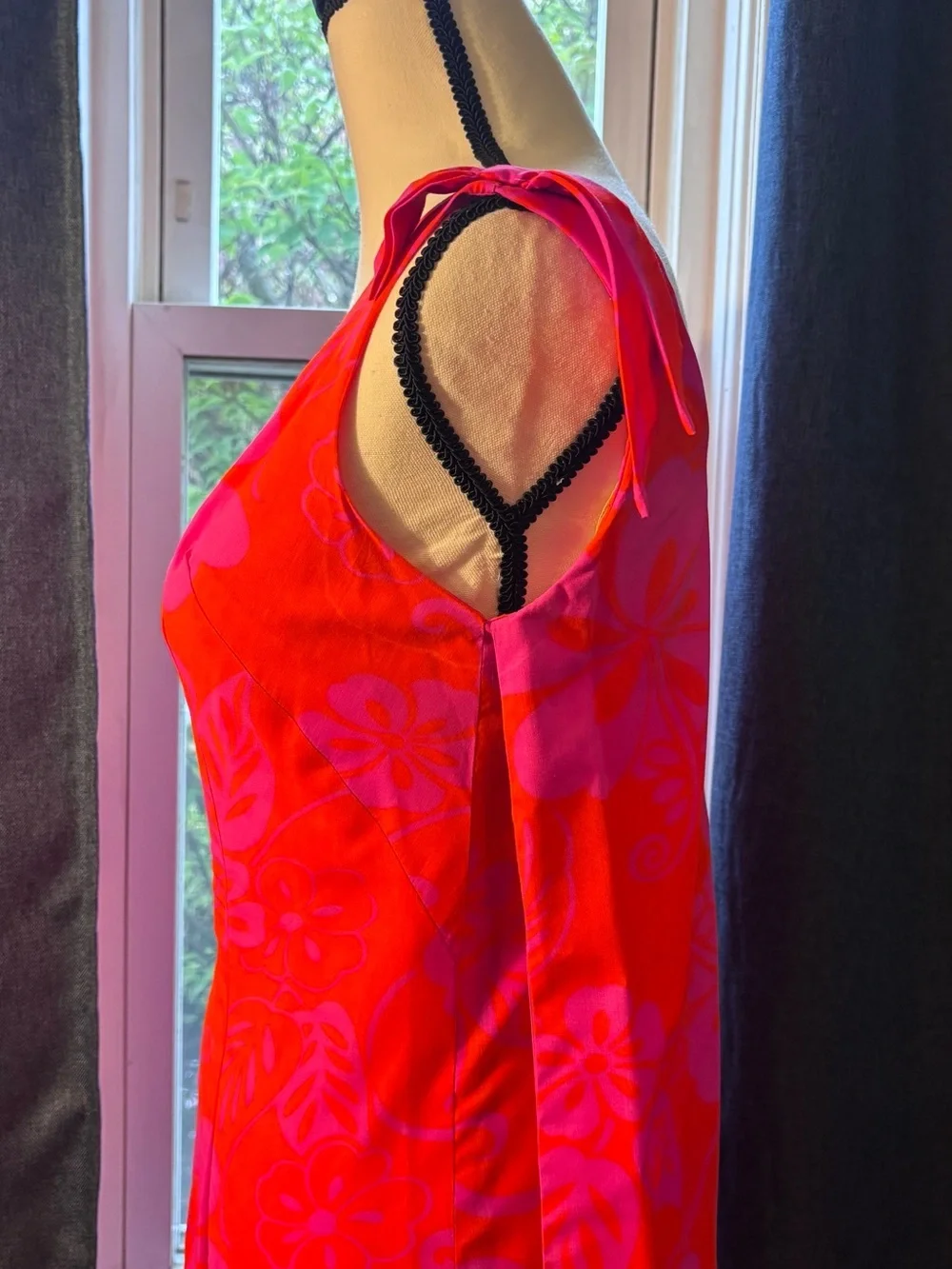 Vintage Vibrant Pink and Orange Floral Midi Dress w/Tie-Shoulder Detail -Size 8